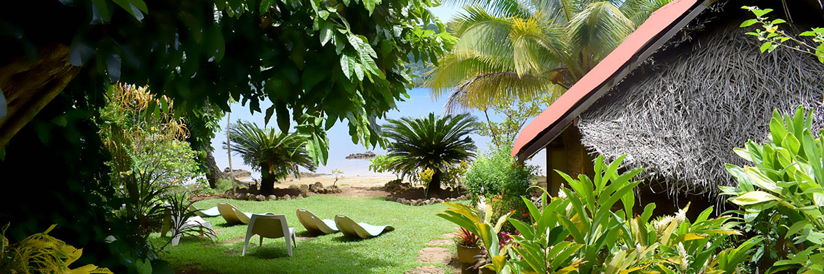 Pension beach in Huahine